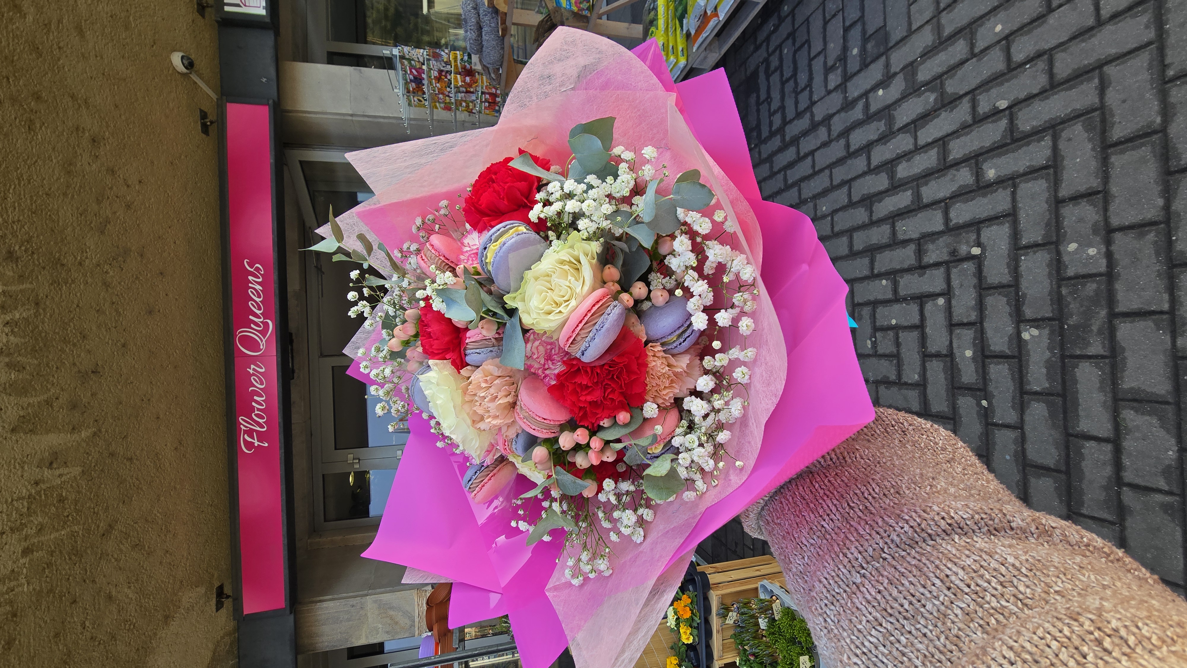 Květiny s klobásami